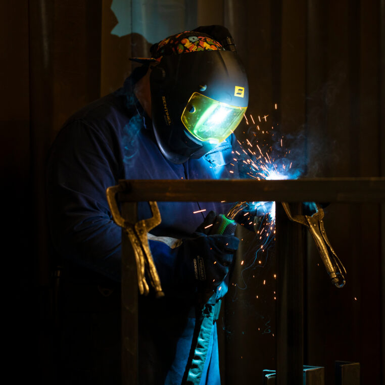 Fully Welded & Ready to Use Workbenches